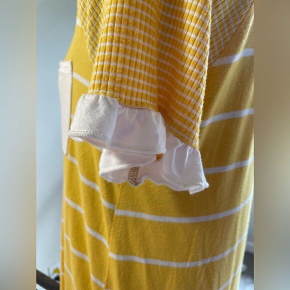 Yellow top - Picture 3 of 5